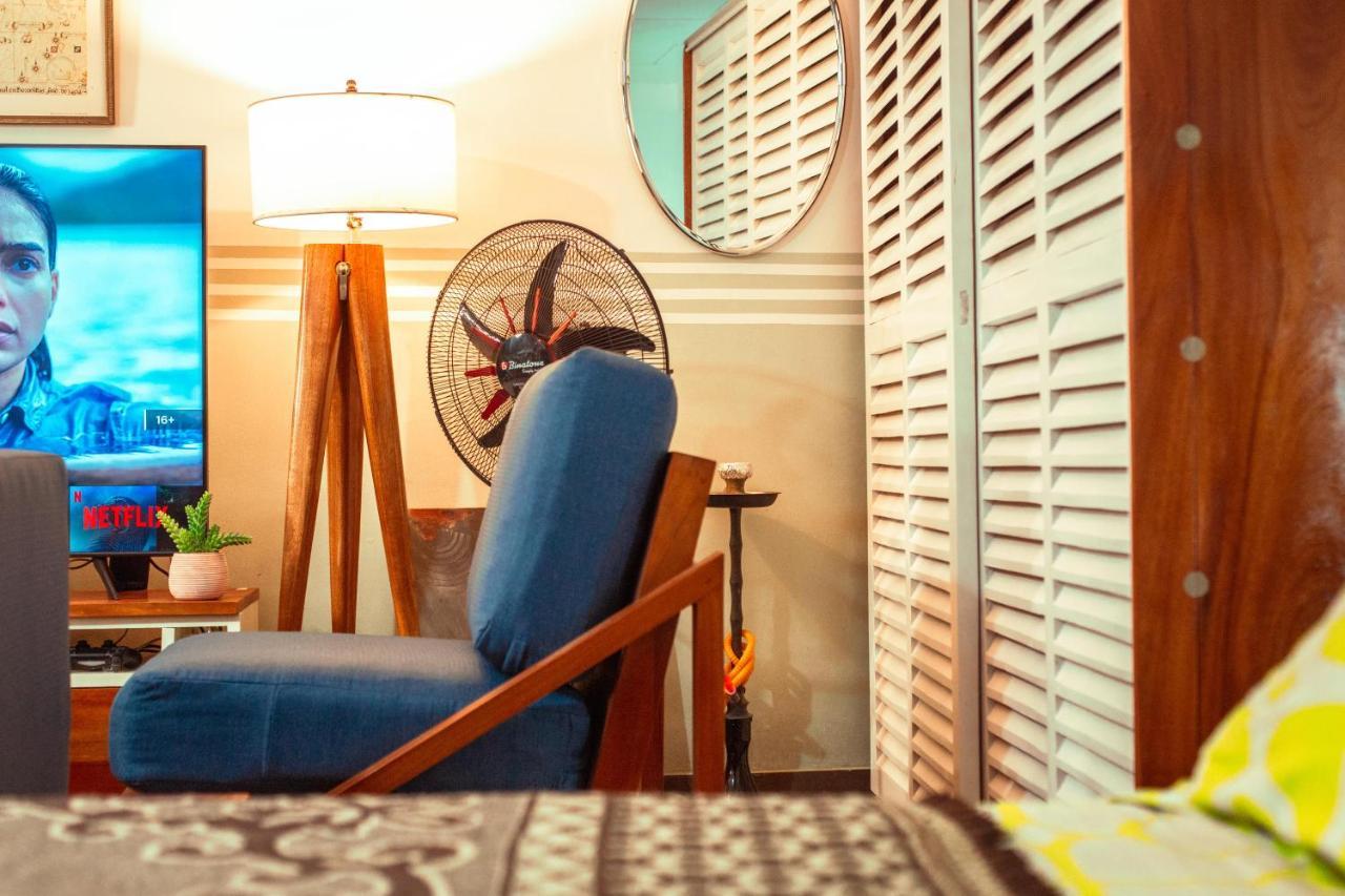 Bed and Breakfast Palm Springs Bed & Breakfast Лимбе Экстерьер фото